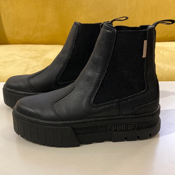 Women's Black Leather Ankle Boots - Picture 2 of 12